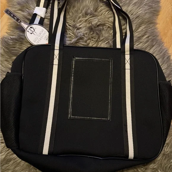 NEW w tags -L&W Tennis/pickleball X-Body Stylish Tote - Picture 9 of 10